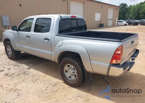 2007 Toyota Tacoma Base V6 z USA, uszkodzony, nr VIN 3TMLU42NX7M009202